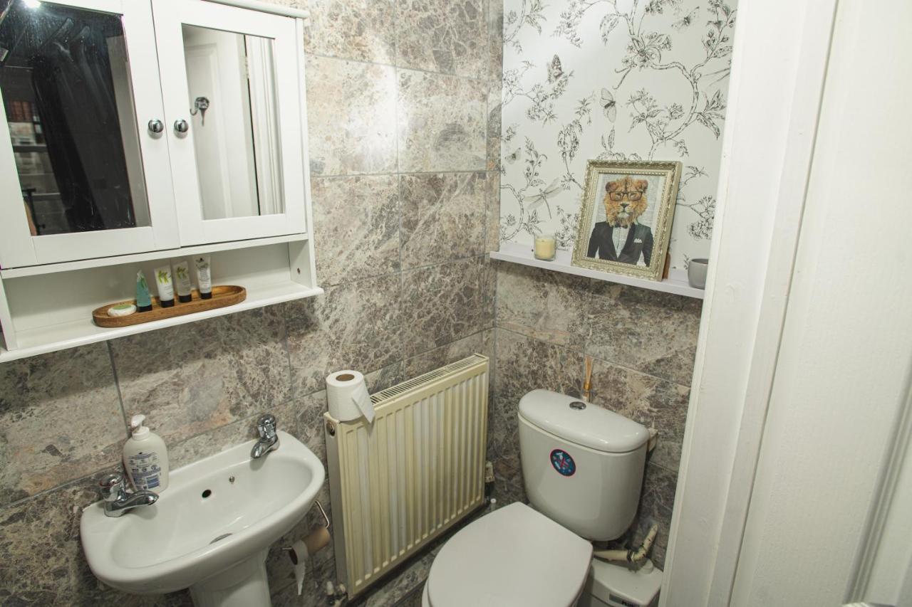 Pass The Keys 2 Bed Flat In Old School House Apartment Линкълн Екстериор снимка